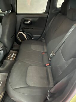 
										Jeep Renegade Longitude AT 2016 completo									