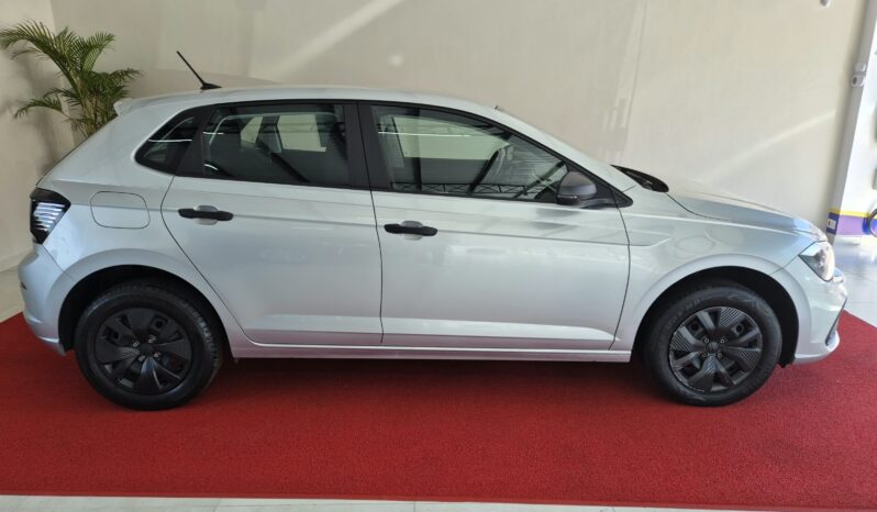 
								Volkswagen Polo Track 1.0 Flex 2026 completo									