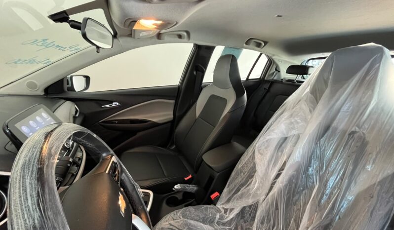 
								Chevrolet Onix Premier 1.0 completo									
