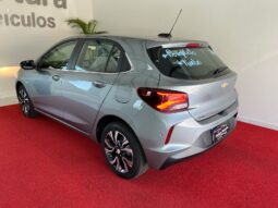 
										Chevrolet Onix Premier 1.0 completo									