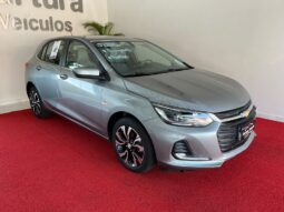 
										Chevrolet Onix Premier 1.0 completo									